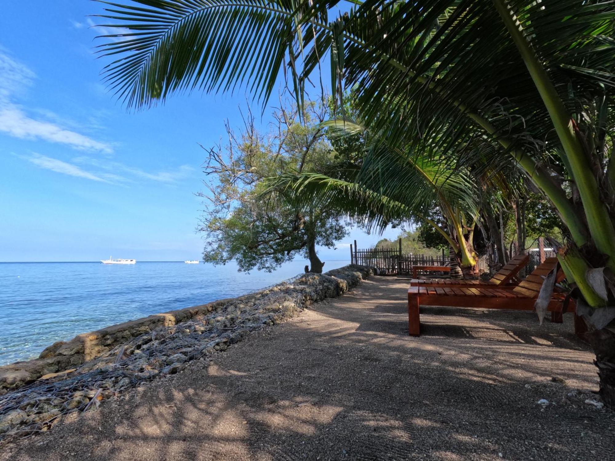 Maryan Moyo Bungalows & Resto Moyo Island Dış mekan fotoğraf